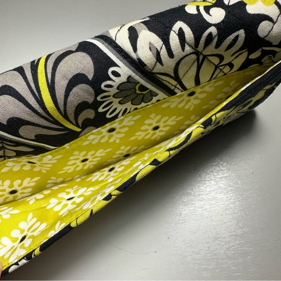 Vera Bradley Baroque Travel Organizer Large Clutch Wallet Card Tickets Case - Picture 7 of 13